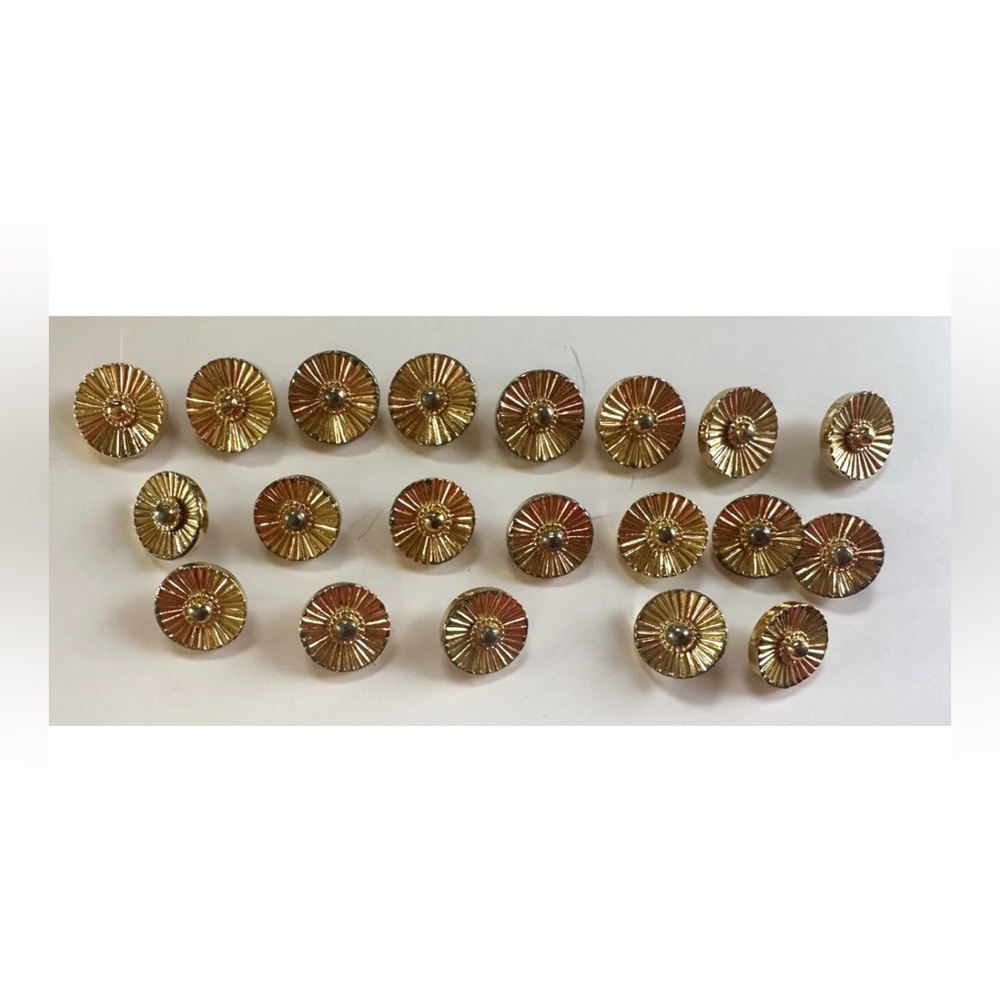Chanel buttons